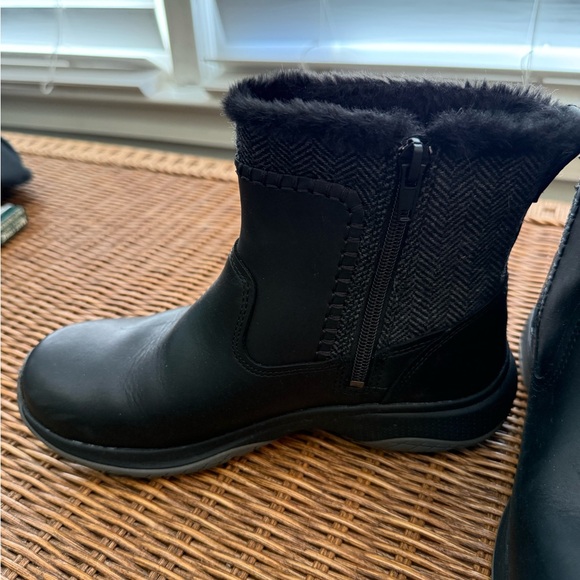 Merrill Shoes - Black Ankle Boots for Women